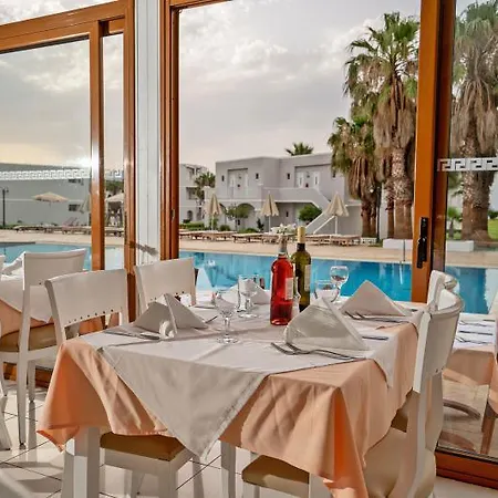 Resort Delfina Tropic