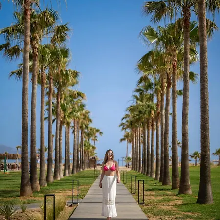 Resort Delfina Tropic Paralia Kourna