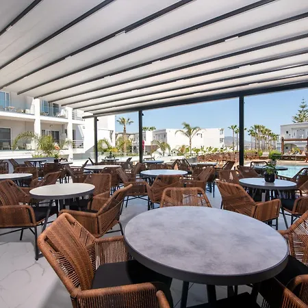 Resort Delfina Tropic Paralia Kourna