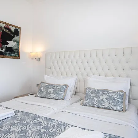 Resort Delfina Tropic