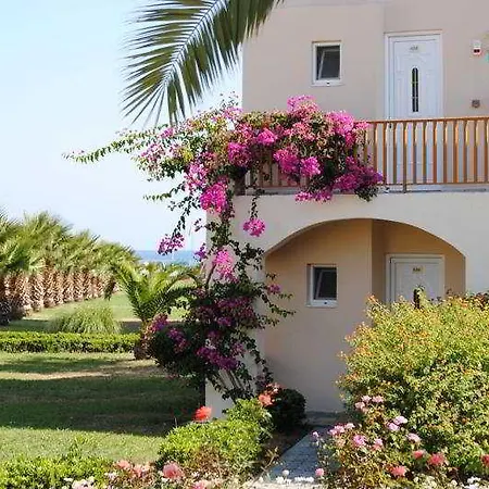 Resort Delfina Tropic Paralia Kourna