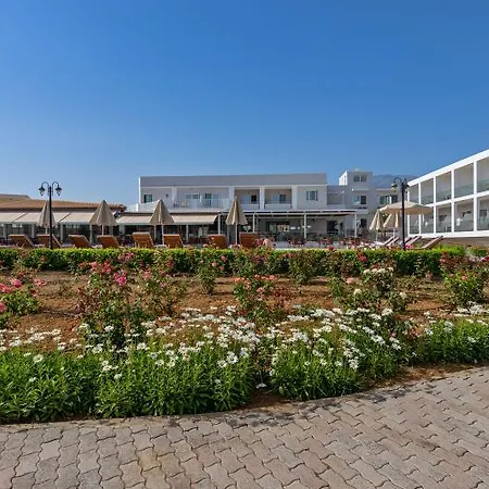 Resort Delfina Tropic Paralia Kourna